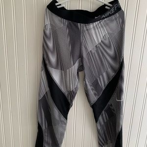 Nike pro leggings